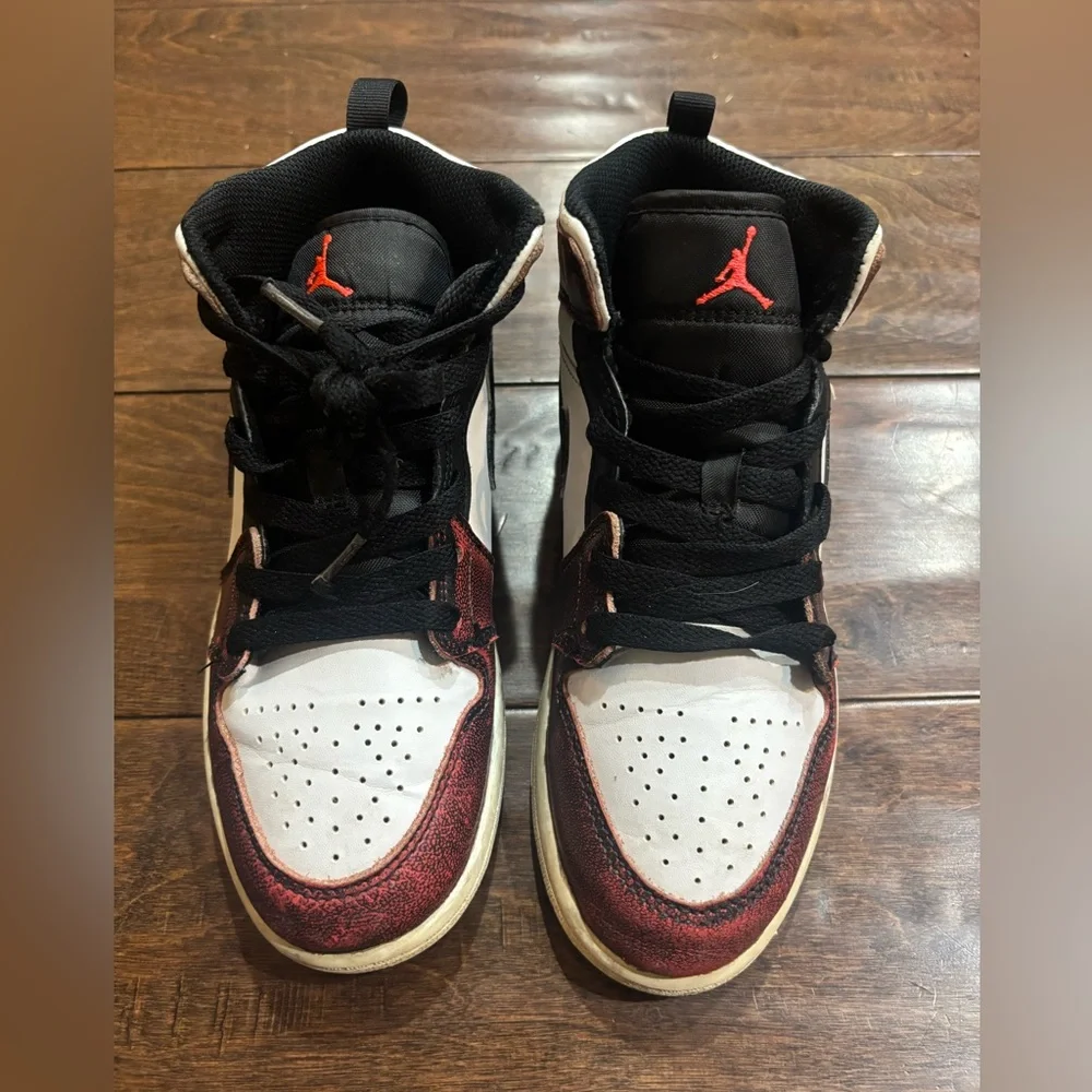 Nike High-Top Sneakers in White, Black & Red